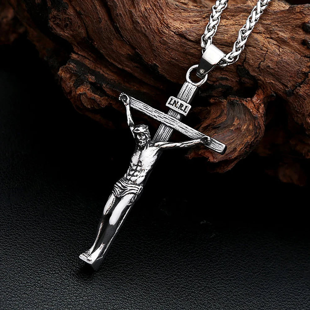 Classic Jesus Suffered On The Cross Pendant Necklaces For Men Stainless Steel Christian Amulet Jewelry Fashion Religious Gift