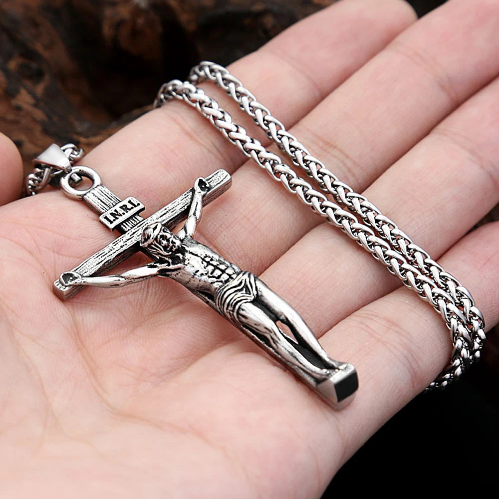 Classic Jesus Suffered On The Cross Pendant Necklaces For Men Stainless Steel Christian Amulet Jewelry Fashion Religious Gift